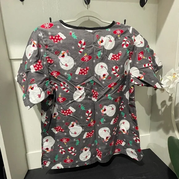 Christmas Scrub Top - Picture 2 of 3